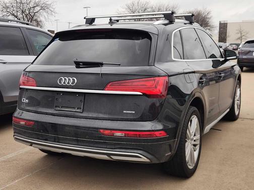2021 Audi Q5 45 Premium Plus