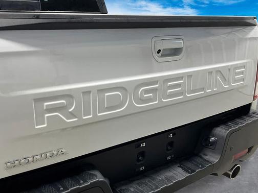 2025 Honda Ridgeline Black