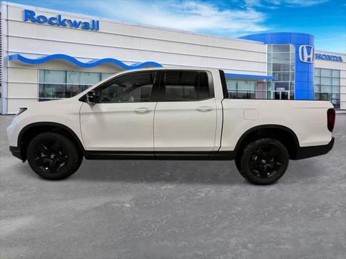 2025 Honda Ridgeline Black