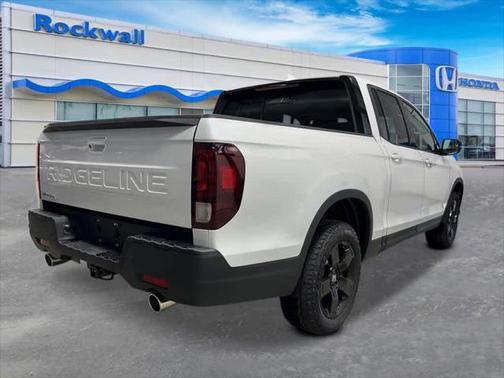 2025 Honda Ridgeline Black
