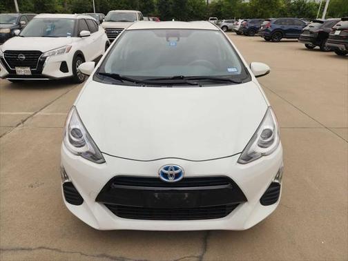 2016 Toyota Prius c Four