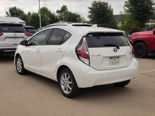 2016 Toyota Prius c Four
