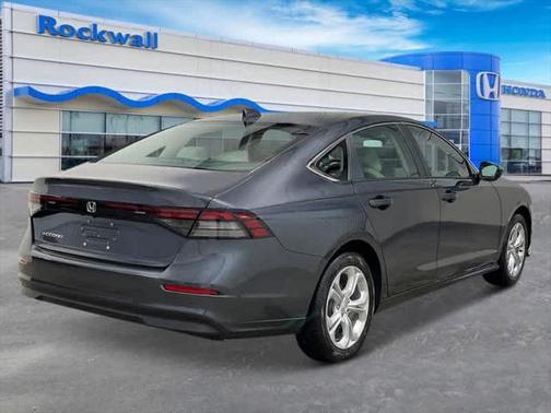 2025 Honda Accord LX 1.5T