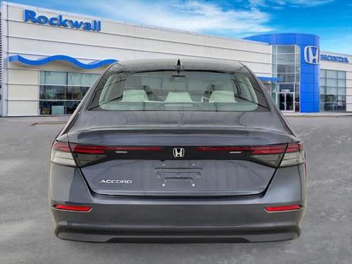 2025 Honda Accord LX 1.5T