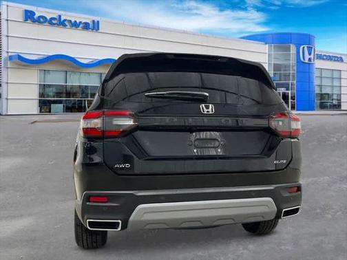 2025 Honda Pilot Elite