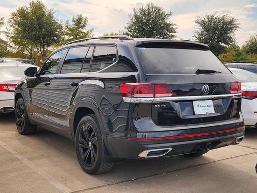 2022 Volkswagen Atlas 3.6L SE w/Technology