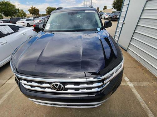 2022 Volkswagen Atlas 3.6L SE w/Technology