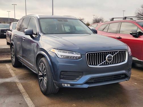 2020 Volvo XC90 T5 Momentum