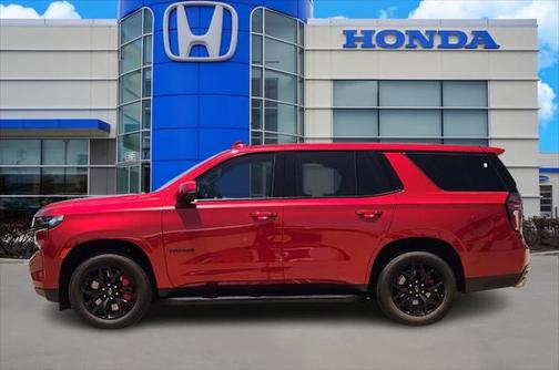 2023 Chevrolet Tahoe 4WD RST