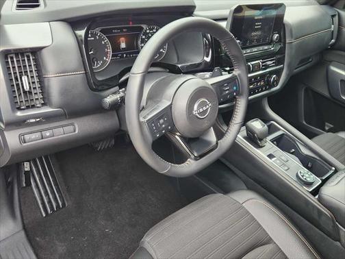 2024 Nissan Pathfinder Rock Creek 4WD