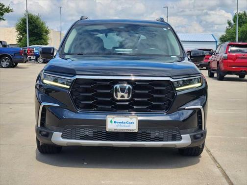 2023 Honda Pilot Touring 8-Passenger