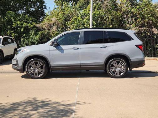 2022 Honda Pilot AWD Sport