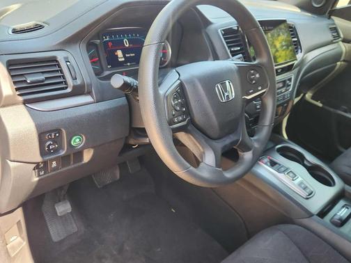 2022 Honda Pilot AWD Sport