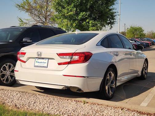Platinum White Pearl 2018 Honda Accord EX-L