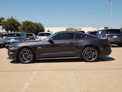 2022 Ford Mustang GT