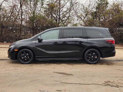 2024 Honda Odyssey Sport