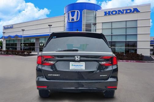 2024 Honda Odyssey Sport