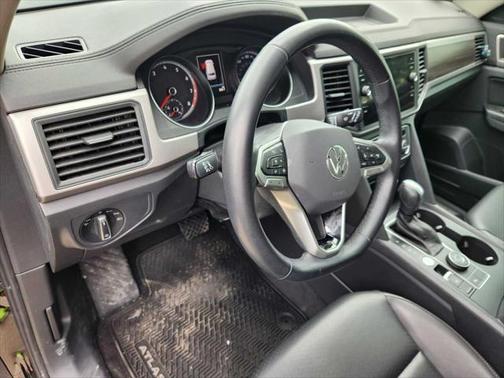 2021 Volkswagen Atlas 3.6L SE w/Technology
