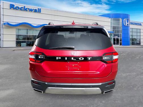 Radiant Red Metallic II 2026 Honda Pilot EX-L