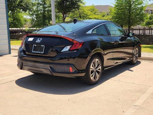 Crystal Black Pearl 2018 Honda Civic EX-T