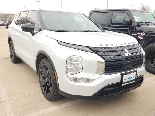 2024 Mitsubishi Outlander SE Black Edition S-AWC