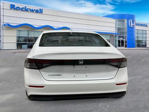 2025 Honda Accord LX 1.5T