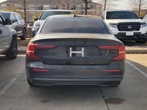 2024 Volvo S60 B5 Plus Black Edition