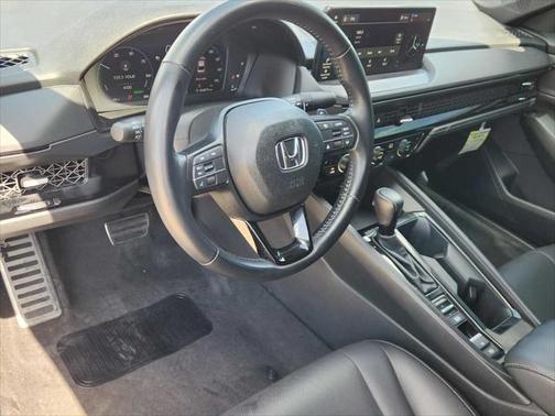 2023 Honda Accord Hybrid Base