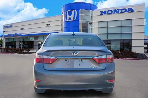 2013 Lexus ES 300h Base