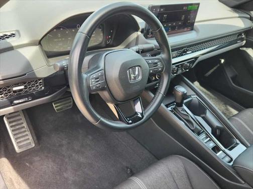 2023 Honda Accord Hybrid Base