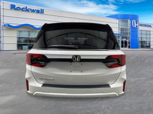 Platinum White Pearl 2026 Honda Odyssey EX-L