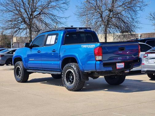 2016 Toyota Tacoma TRD Sport