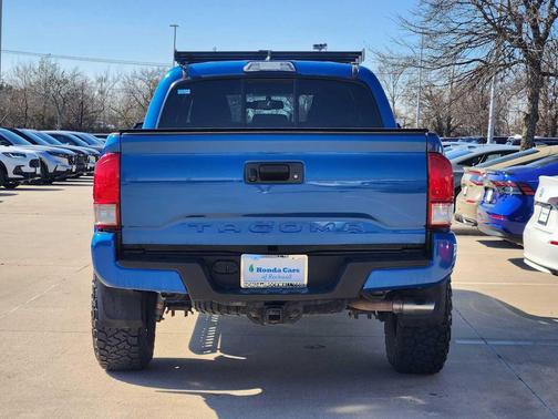 2016 Toyota Tacoma TRD Sport