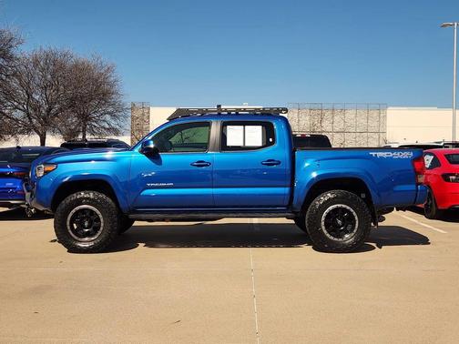 2016 Toyota Tacoma TRD Sport