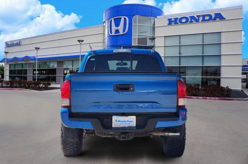 2016 Toyota Tacoma TRD Sport