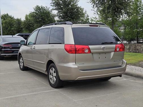 2008 Toyota Sienna LE