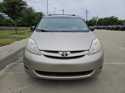 2008 Toyota Sienna LE