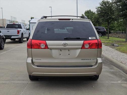 2008 Toyota Sienna LE