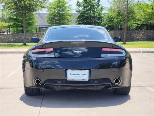 2009 Aston Martin V8 Vantage Base