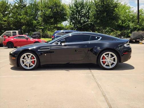 2009 Aston Martin V8 Vantage Base