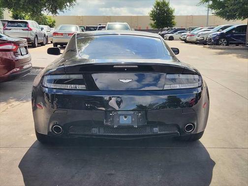 2009 Aston Martin V8 Vantage Base