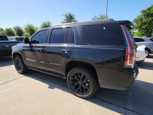 2017 Cadillac Escalade Platinum