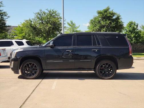 2017 Cadillac Escalade Platinum