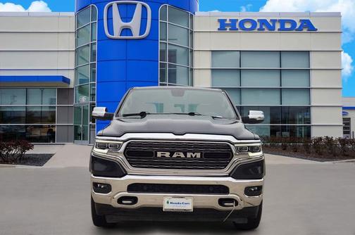 Maximum Steel Metallic Clearcoat 2019 RAM 1500 Limited
