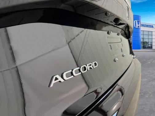 2025 Honda Accord LX 1.5T