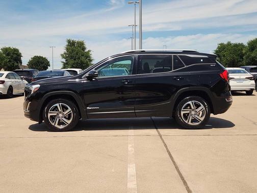 Ebony Twilight Metallic 2020 GMC Terrain SLT