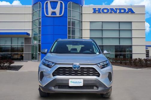 2024 Toyota RAV4 Hybrid SE