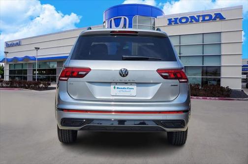 2022 Volkswagen Tiguan 2.0T SE R-Line Black 4MOTION