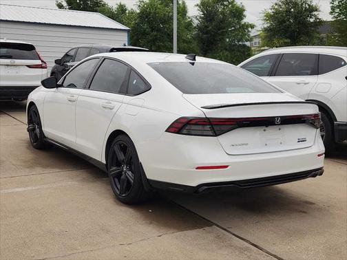 2023 Honda Accord Hybrid Base