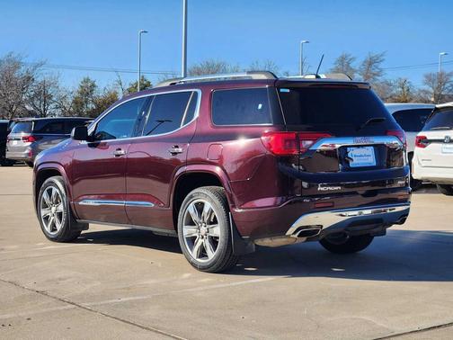 2018 GMC Acadia Denali